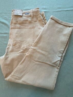 BKE Khaki Straight Leg Jeans